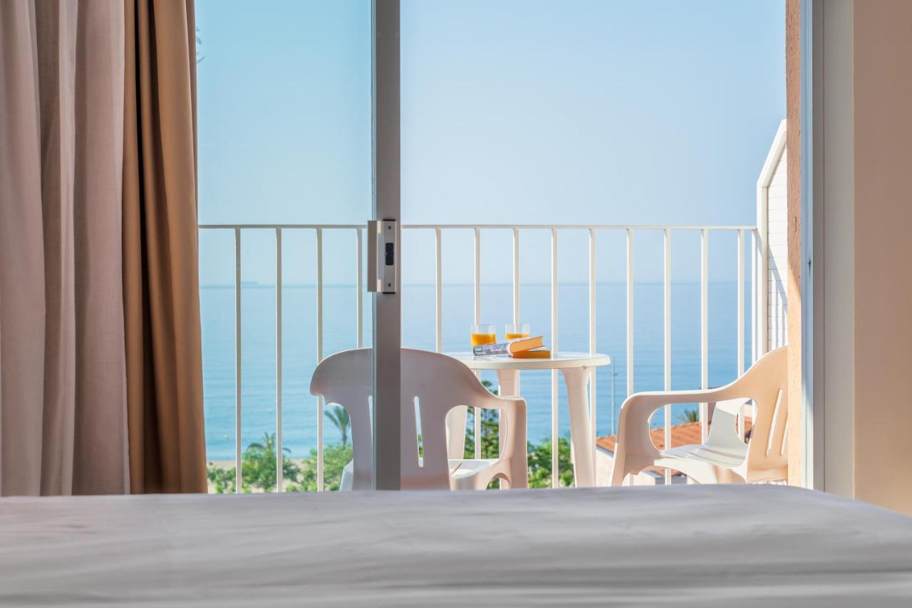 Checkin Catalonia Hotel Calella Eksteriør billede